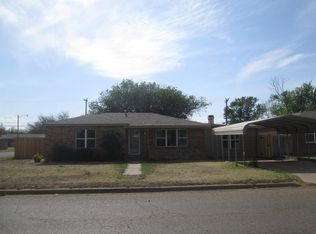 507 Fir St, Idalou, TX 79329