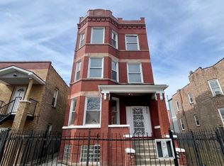 846 N Springfield Ave, Chicago, IL 60651