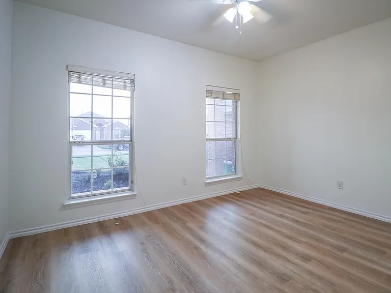 12532 Clarksburg Trl — Photo 16