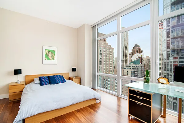 Sold by Compass | media 23