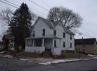21 5th Ave, Gloversville, NY 12078