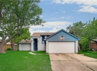 2445 Slaton Dr, Grand Prairie, TX 75052