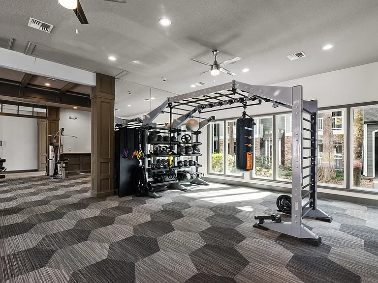 Weston at Copperfield — Photo 13