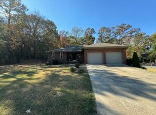 1707 White Oak Ln, Russellville, AR 72802