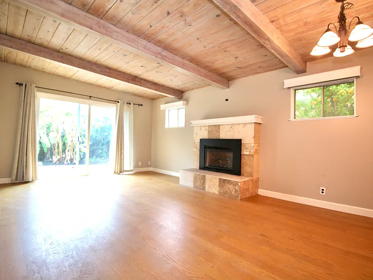 15539 Vassar Ave — Photo 20