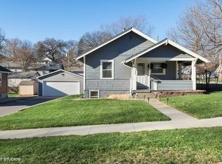 742 25th St, Des Moines, IA 50312