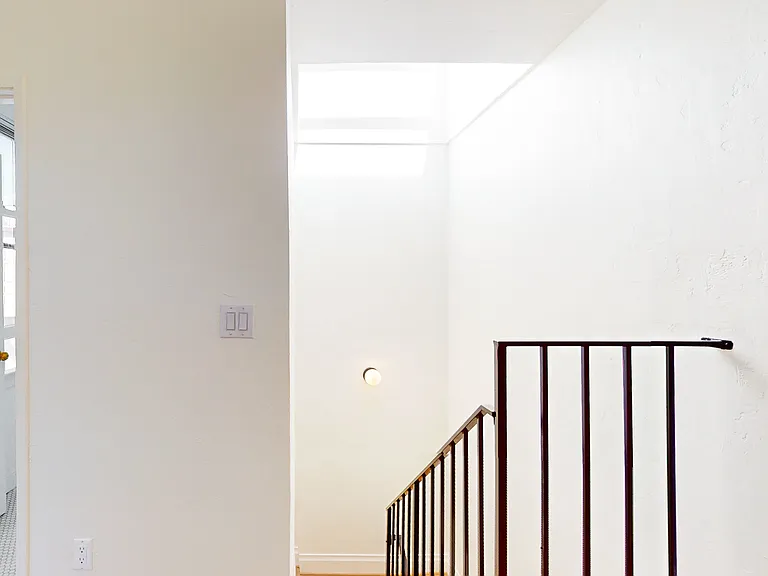 509 Greenwich St — Photo 16