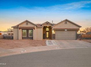 356 Plateau Dr, Socorro, TX 79927