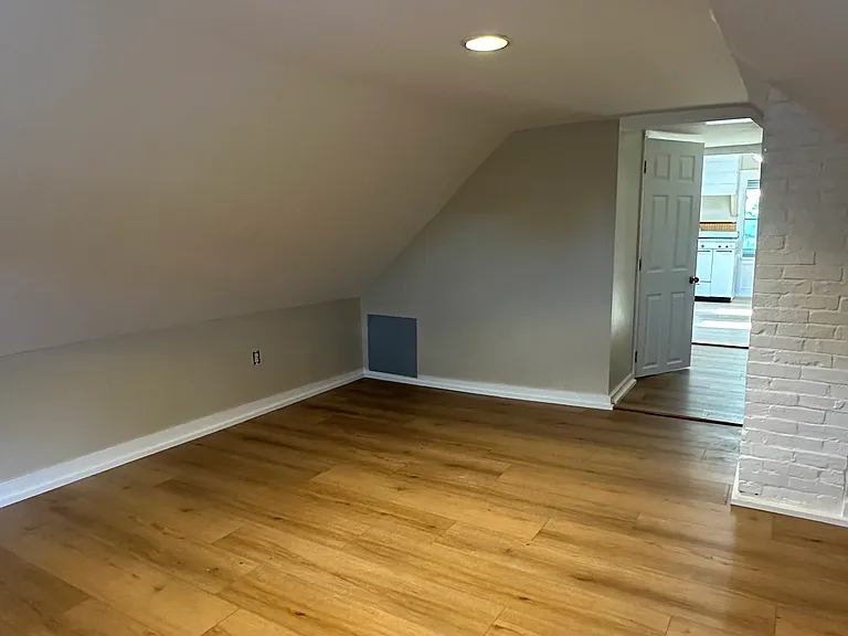 632 Hall St #3 — Photo 2