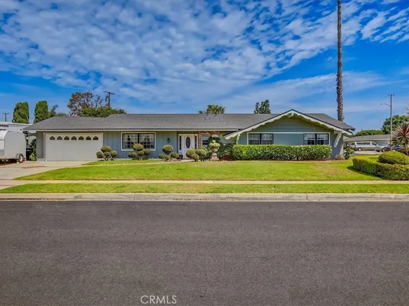 17351 Grovemont St, Santa Ana, CA 92705