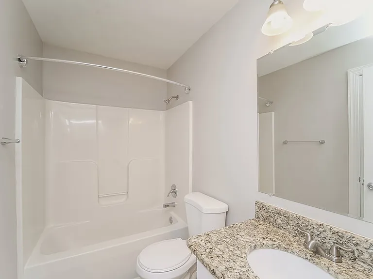 854 Loch Lomond Cir — Photo 15