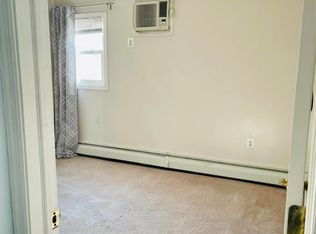 142 W 30th St FLOOR 3, Bayonne, NJ 07002