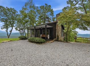 345 Chalk Dust Trl, Purlear, NC 28665