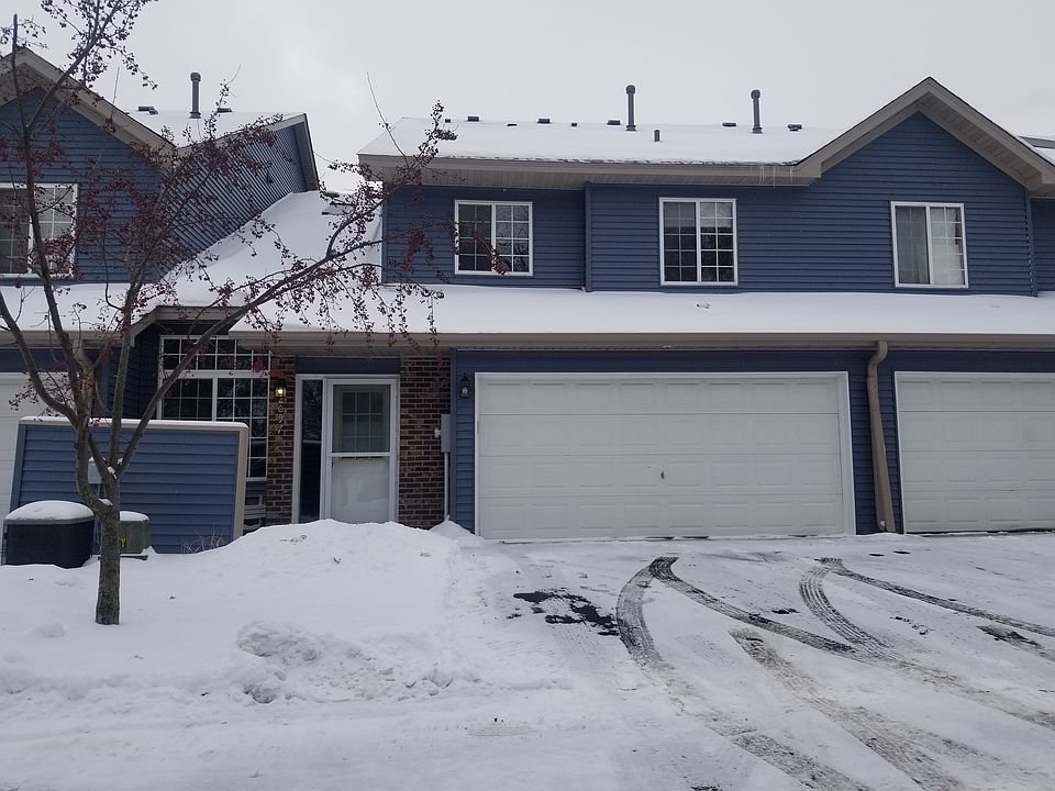 1st image of 2097 Willow Cir