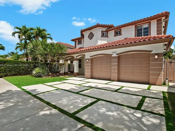16477 SW 67th Ter, Miami, FL 33193