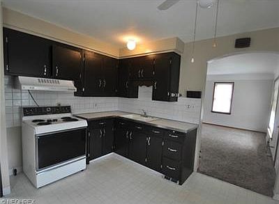 4th image of 5614 Virginia Ave