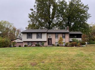 22763 Brightland Dr, Lawrenceburg, IN 47025