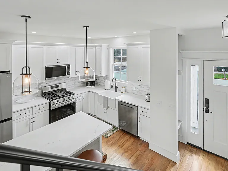 51 Cottonwood St — Photo 24