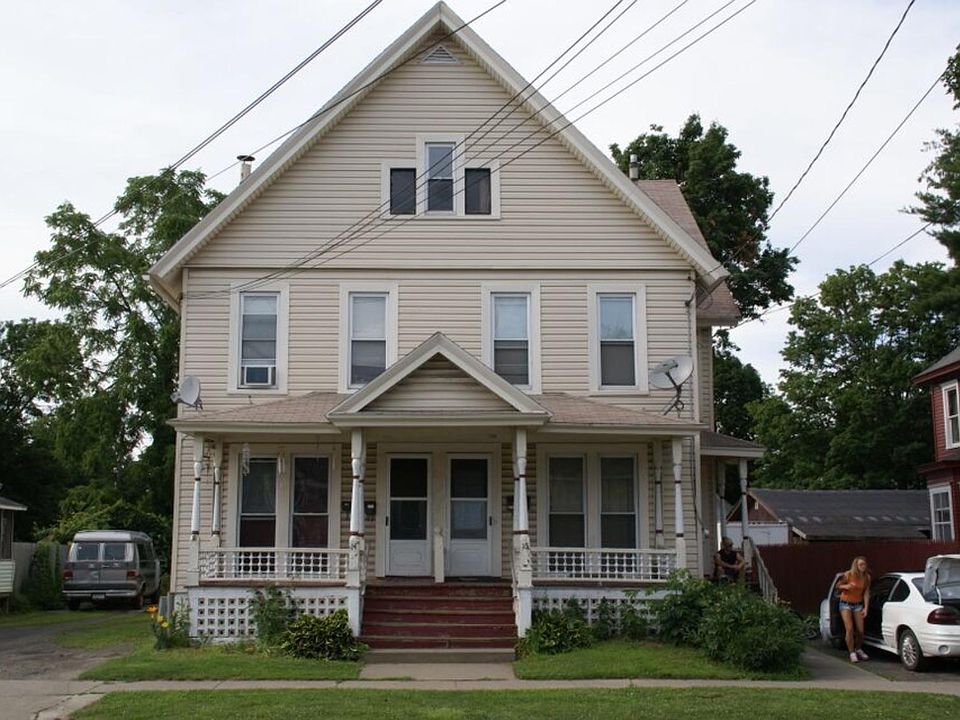 1st image of 14 Elm St