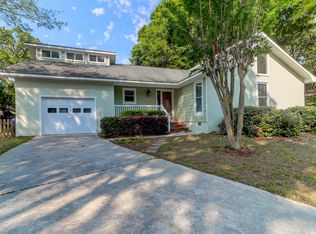 1194 Main Canal Dr, Mount Pleasant, SC 29464