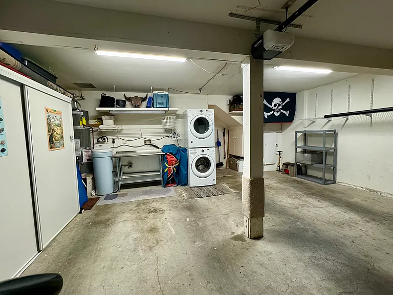 212 N Carrillo Rd #H — Photo 5