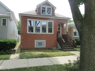 5753 W Berenice Ave, Chicago, IL 60634