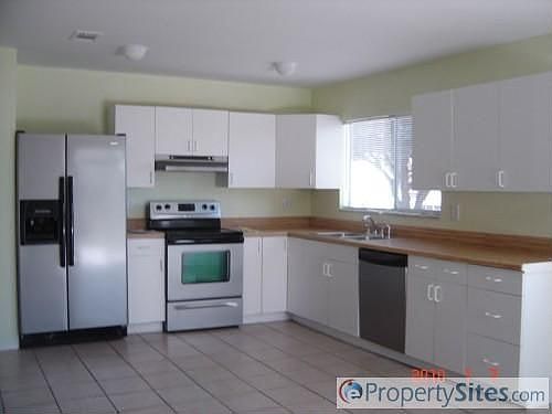 2nd image of 4634 Arlington Dr