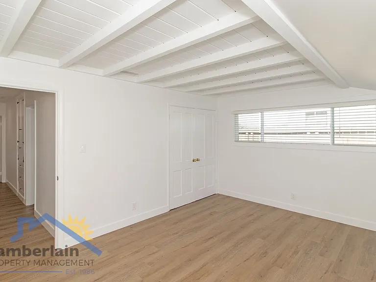 4033 Skyline Rd — Photo 20