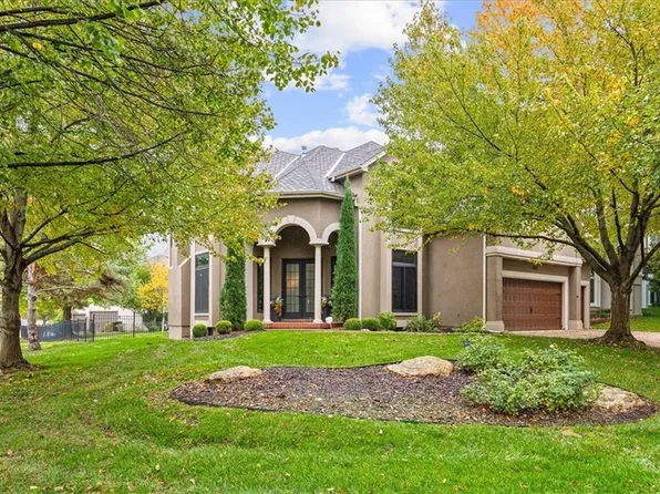 14721 Reeds St, Overland Park, KS 66223