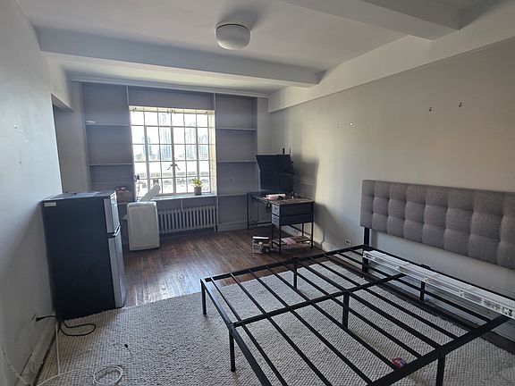 2nd image of 5 Tudor City Pl APT A4