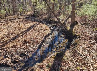 228 Oak Dr, Mathias, WV 26812