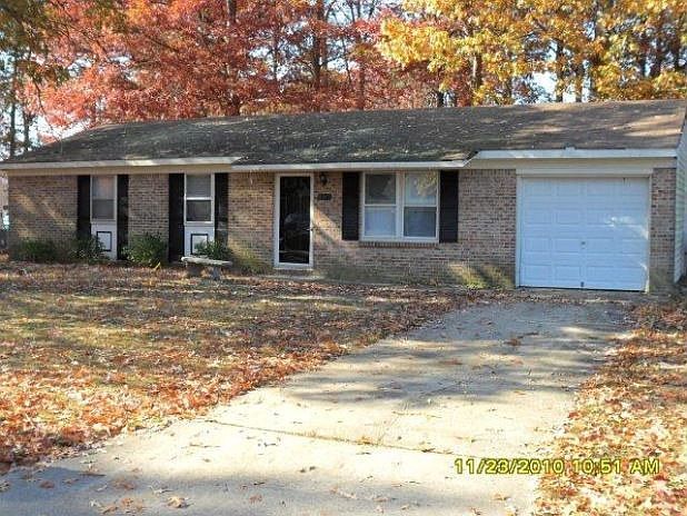 1st image of 6017 Bradford Dr