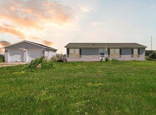 8217 S Loomis Rd, Shepherd, MI 48883