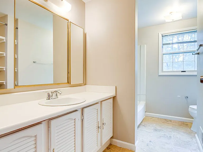 3381 Monarch Ln — Photo 38