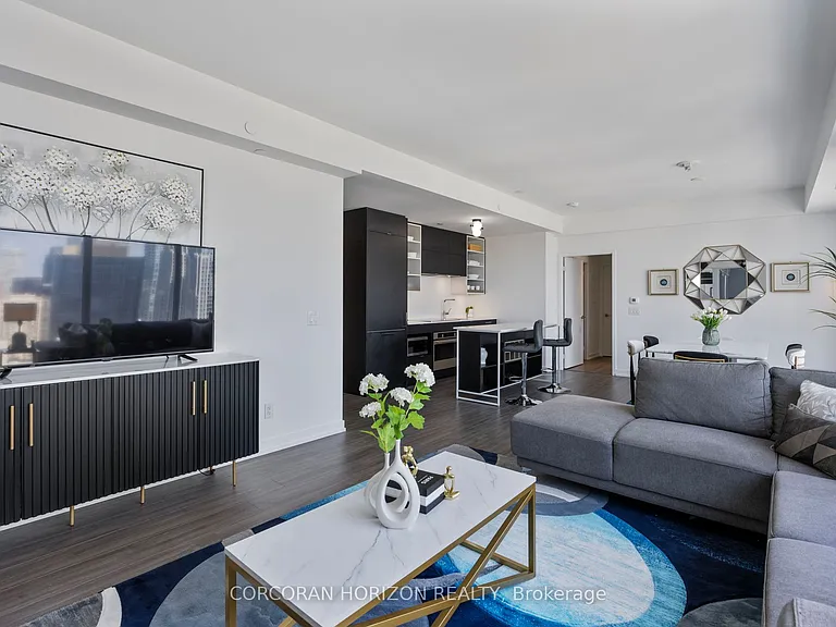 20 Edward St #Penthouse 1 — Photo 16