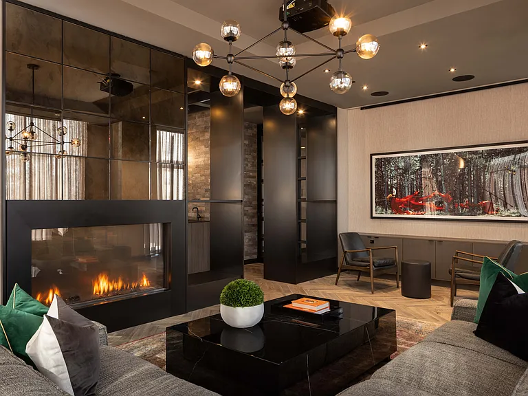 57 Spadina Ave — Photo 42