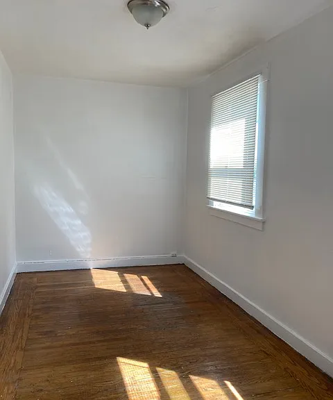 1816 Lakeshore Ave — Photo 2