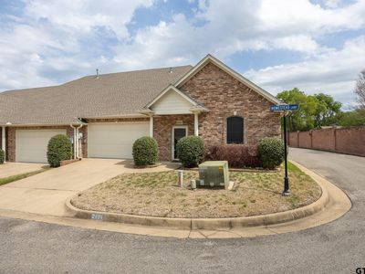 2434 Homestead Ln, Tyler, TX, 75701