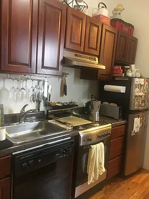 Rented by The Downtown LLC | media 28