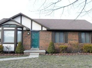13863 Bernice Ave, Warren, MI 48089