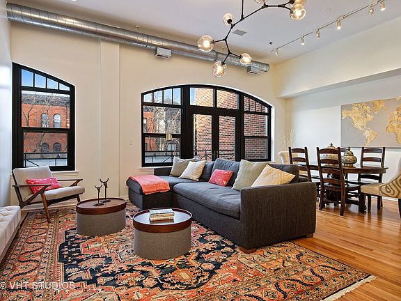 2nd image of 1201 W Wrightwood Ave APT 17