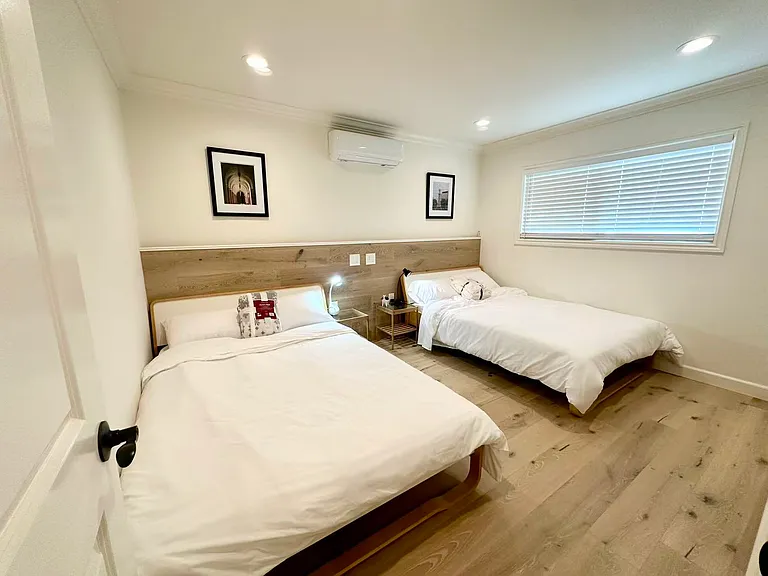 1820 E Commonwealth Ave #101 — Photo 7
