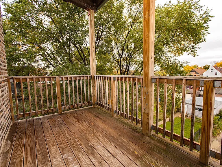 1644 N Kedzie Ave — Photo 12
