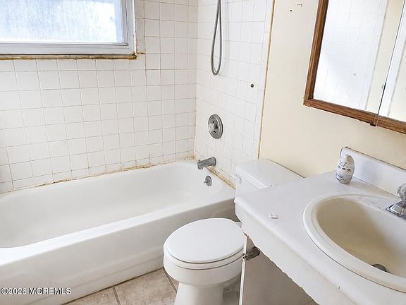 5th image of 46 Avenue A