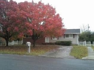 2715 Edwards Ave, Spring Lake, NC 28390