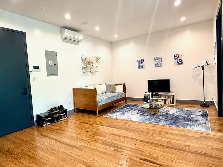 1248 New York Ave #2B — Photo 4
