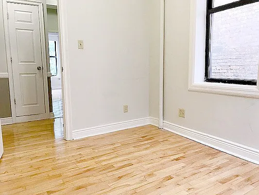 Rented by AJ Clarke | media 19