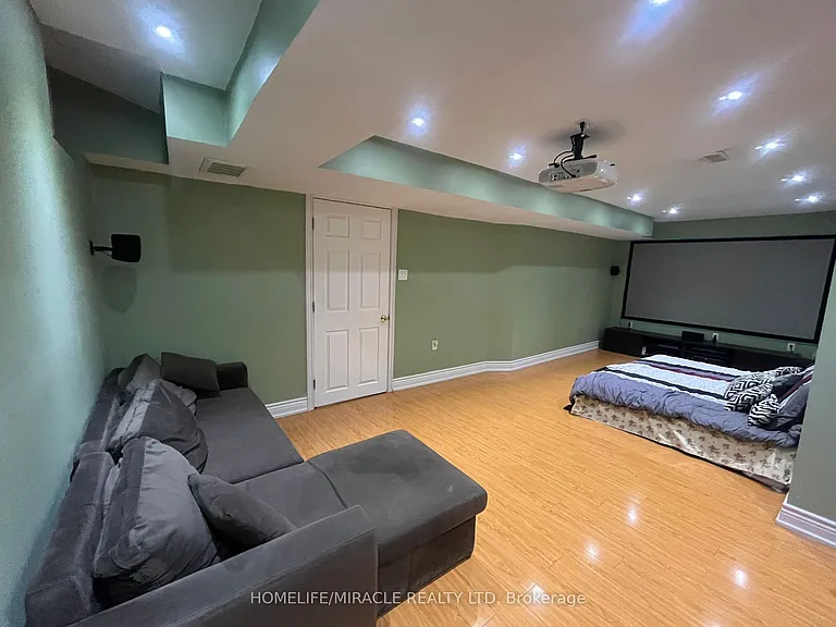 29 Hummingbird Dr — Photo 7