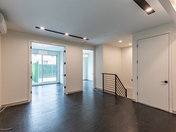 4th image of 227 Winthrop St #1FF