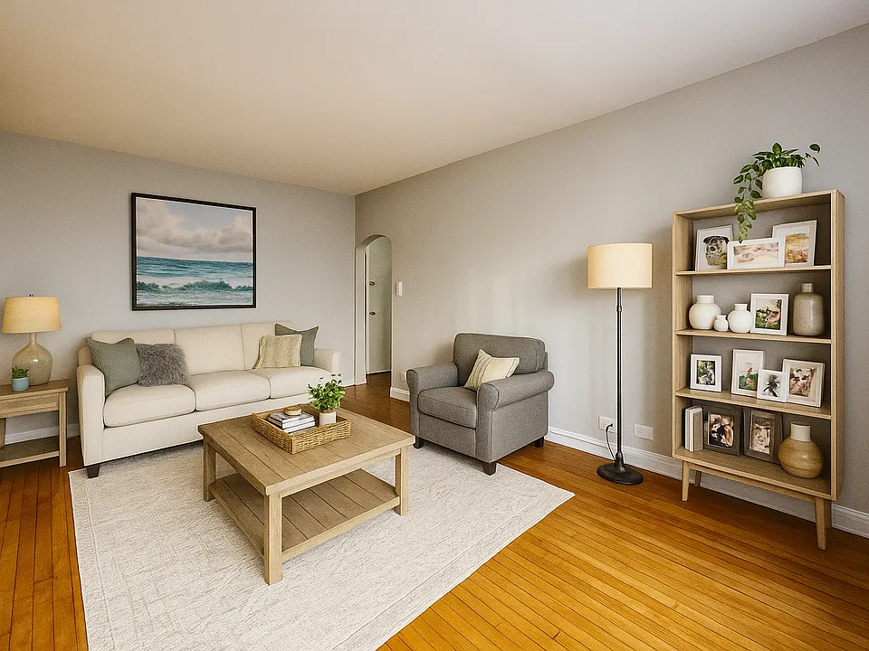 290 Mona Ave #9